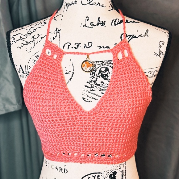 Chloris Crochet Bralette - Picture 1 of 4